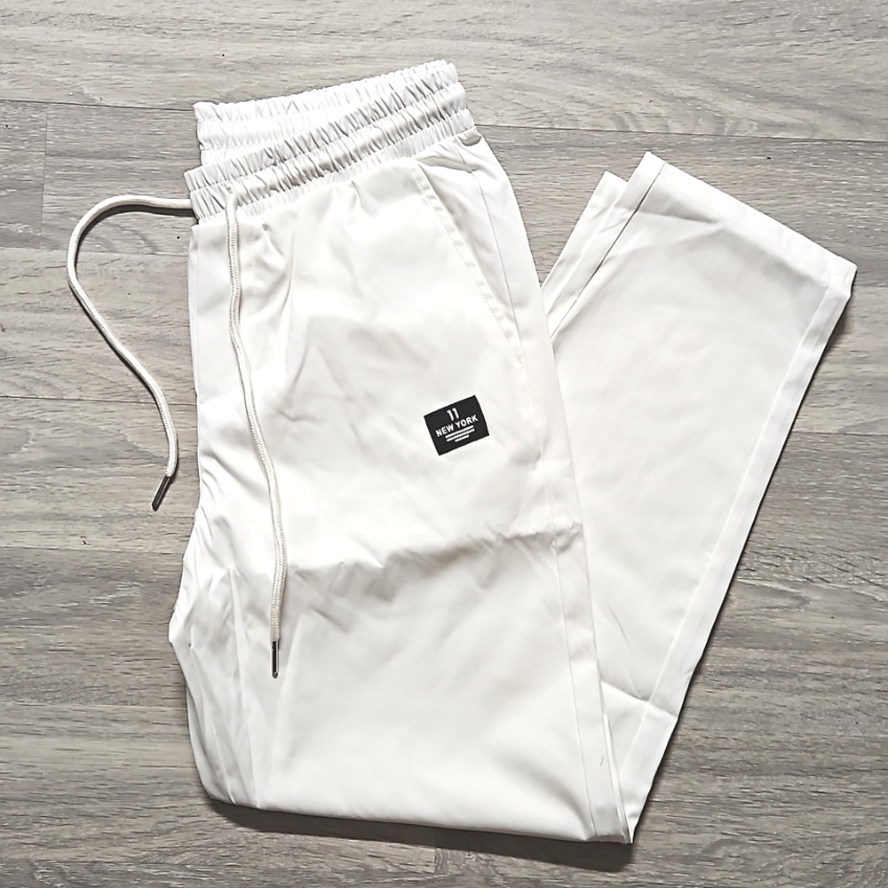 BRAND NEW MENS WHITE PANTS SIZE S